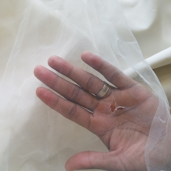 Essense of Australia Wedding Dress Style D1679 - Picture 7 of 8